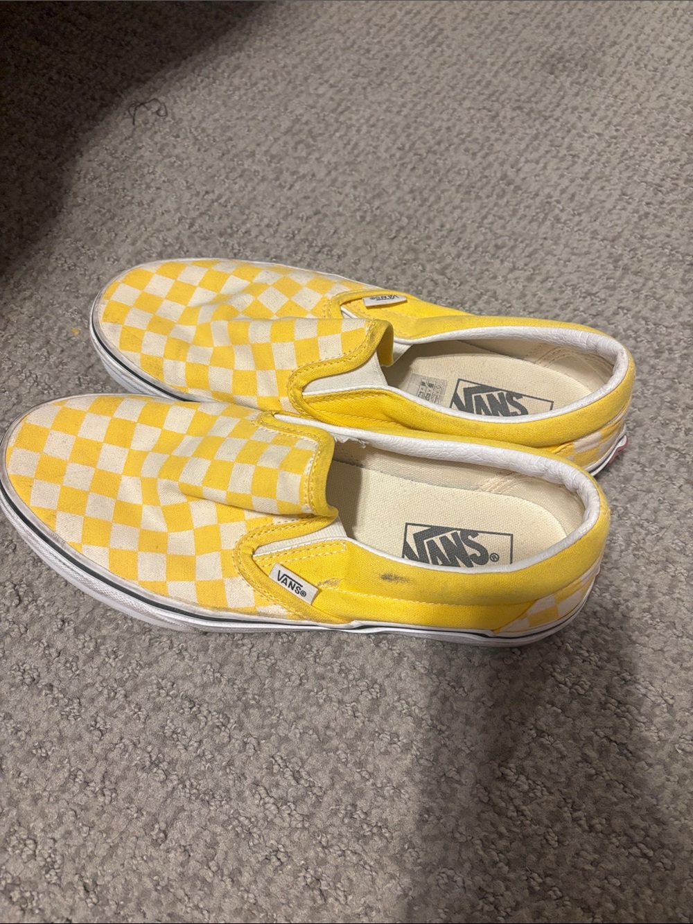 Checkered vans - Picture 2 of 5